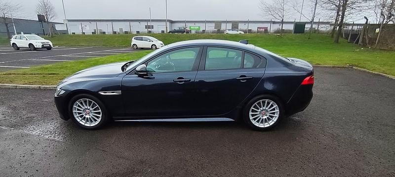 Used Jaguar XE R-Sport 163 HP (119 kW) 2019 Blue Sedan