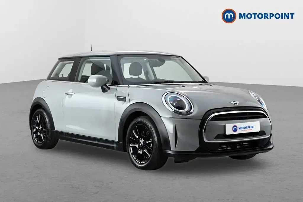 Used Mini ONE Classic 102 HP (75 kW) 2021 Hatchback