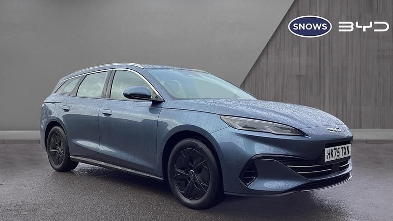 Used BYD Seal Boost 184 HP (135 kW) 2025 Blue Estate