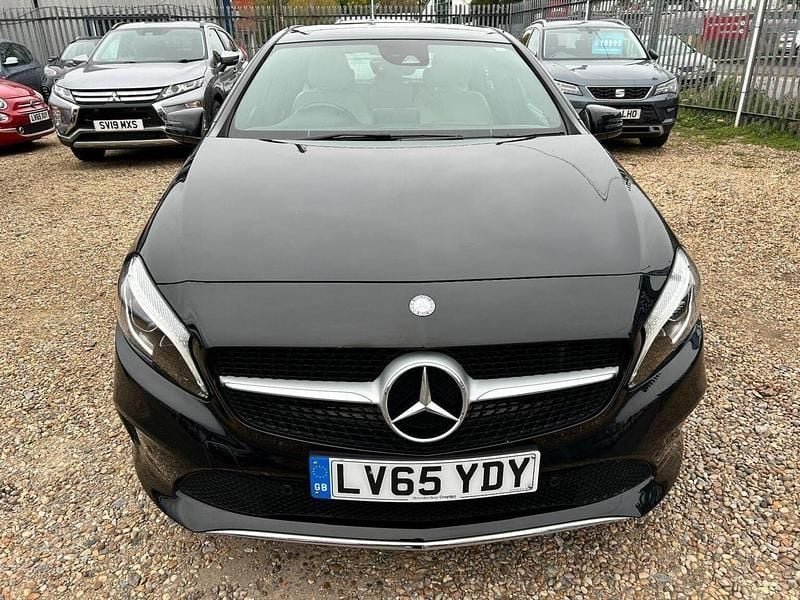 Used Mercedes A180 Premium Plus 122 HP (89 kW) 2015 Black Hatchback