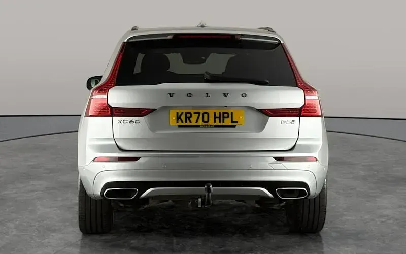 Used Volvo XC60 R-Design Pro 235 HP (172 kW) 2020 Silver SUV