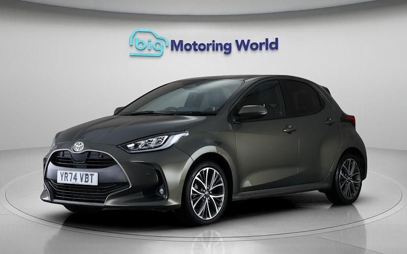 Used Toyota Yaris Hybrid 116 HP (85 kW) 2024 Bronze Hatchback