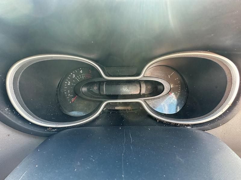 Used Renault Trafic 2019 Silver MPV