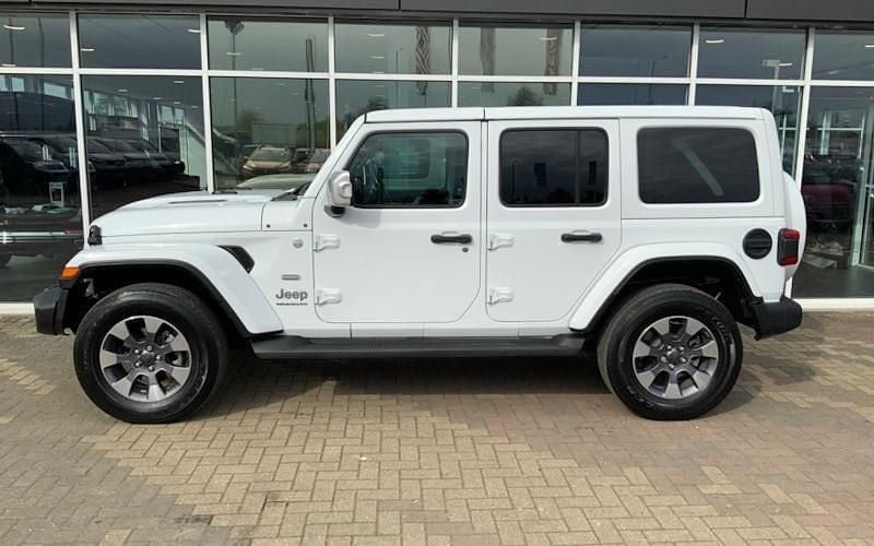 Used Jeep Wrangler Overland 272 HP (200 kW) 2022 White SUV