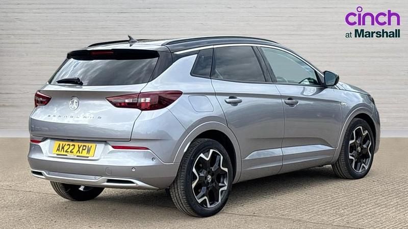 Used Vauxhall Grandland X Elite 130 HP (95 kW) 2022 Grey SUV