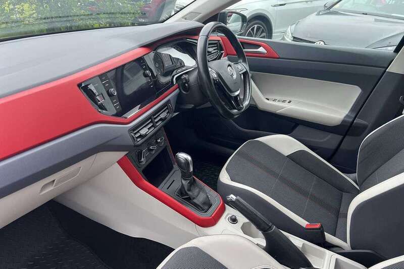 Image 2/4