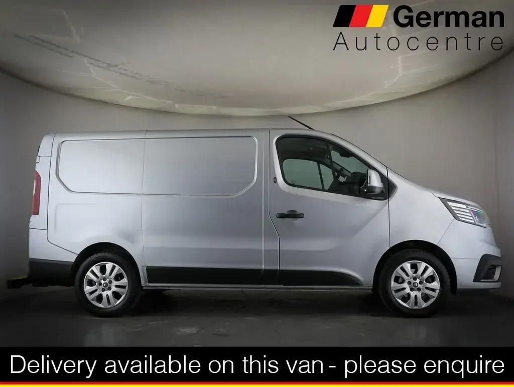 Used Renault Trafic 2022 Grey MPV