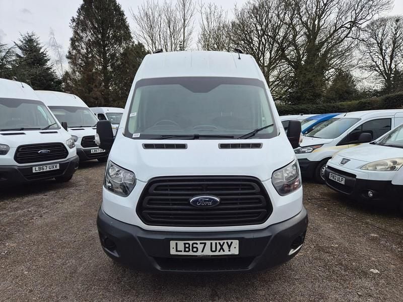 Used Ford Transit 130 HP (95 kW) 2018 White MPV