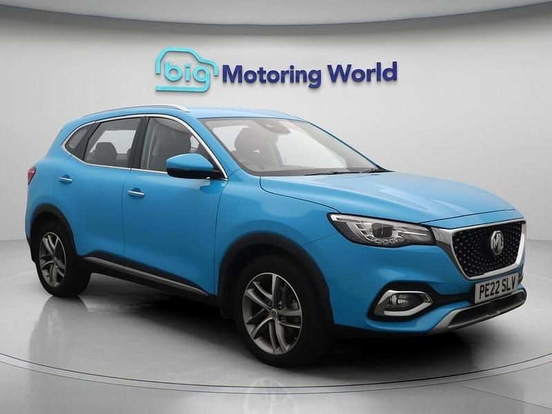 Blue Used 2022 MG HS Excite SUV | £14,725 (Good price) - Image 1/4