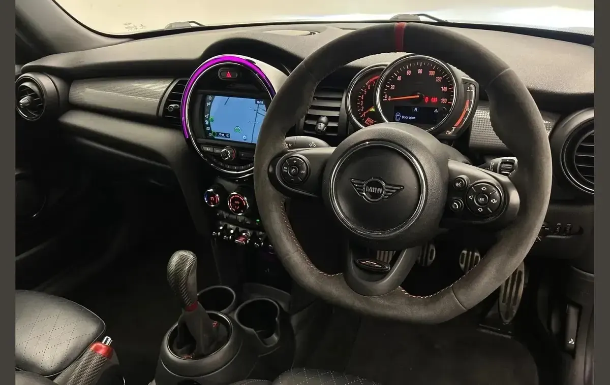 Used Mini Cooper Sport 136 HP (100 kW) 2019 Black Hatchback