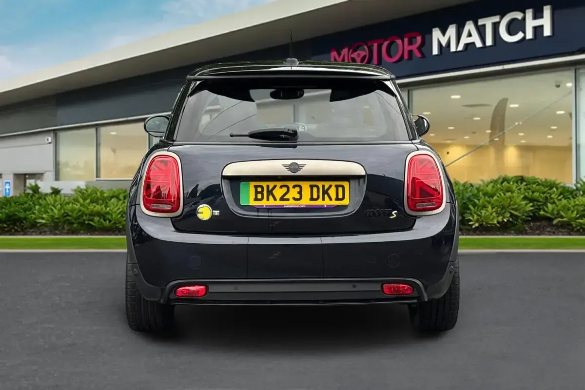 Used Mini Cooper SE Hatch 33 kW (45 HP) 2023 Blue Hatchback