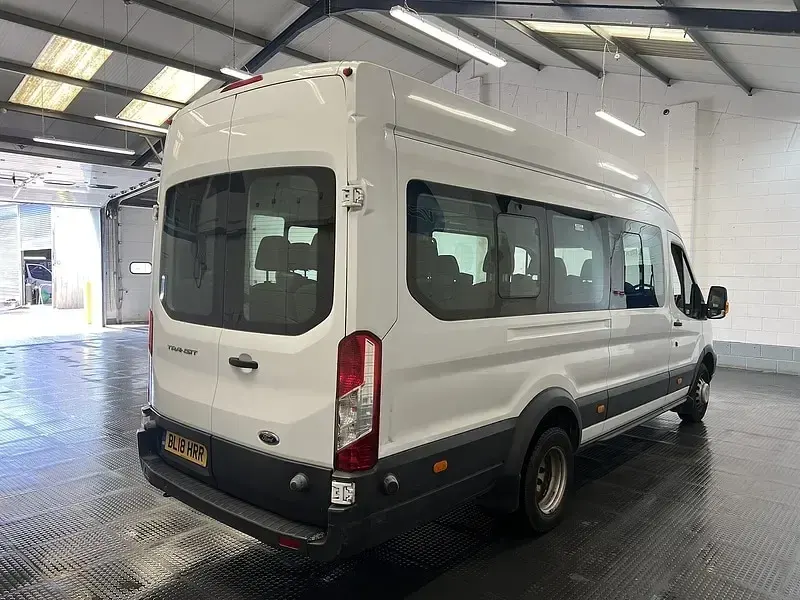 Used Ford Transit 125 HP (91 kW) 2018 White Van