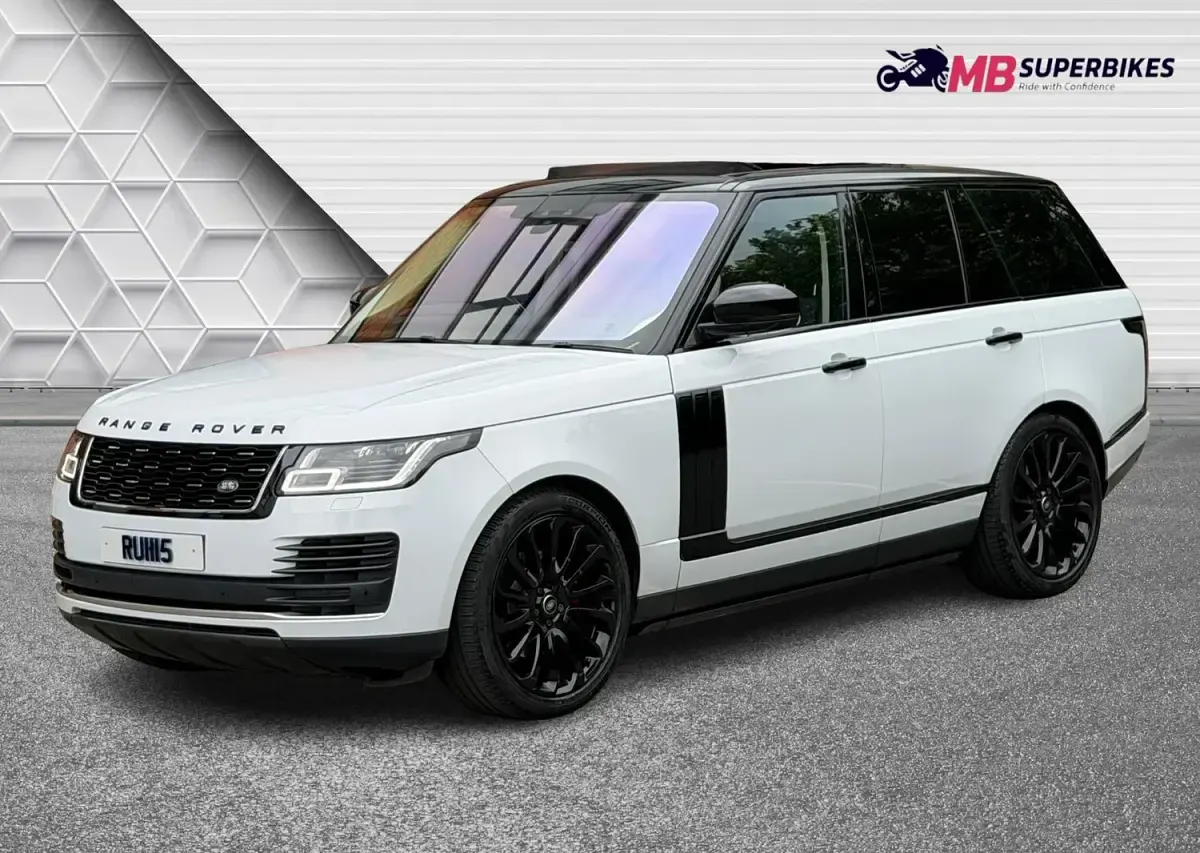 Used Land Rover Range Rover Vogue 306 HP (225 kW) 2017 White SUV
