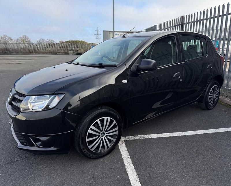 Used Dacia Sandero Ambiance 2015 Black Hatchback