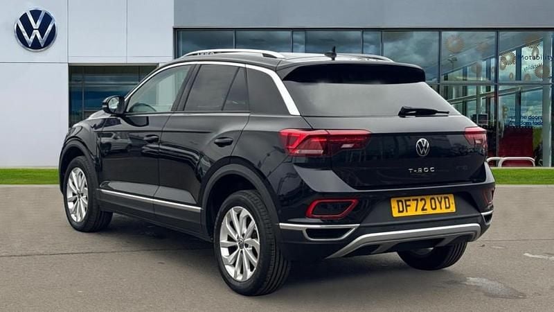 Used VW T-Roc Style 150 HP (110 kW) 2023 Deep black SUV