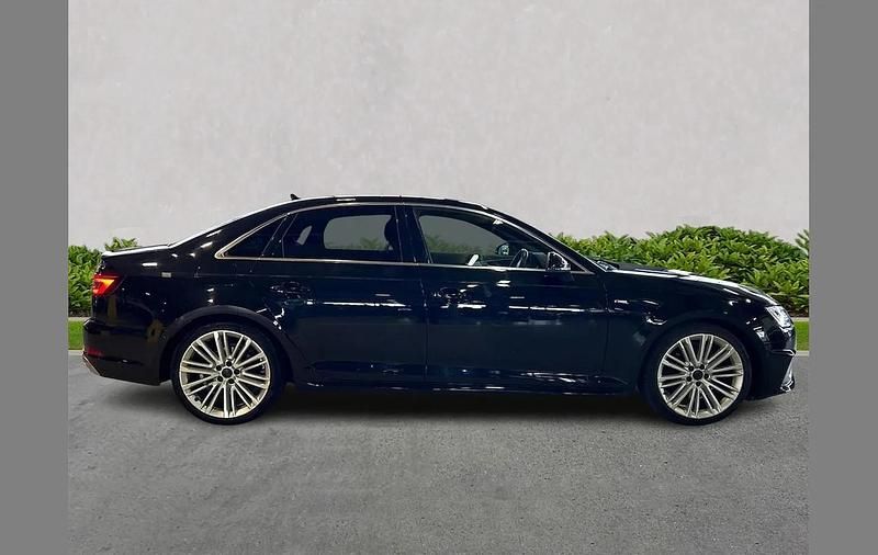 Used Audi A4 S-Line 190 HP (139 kW) 2019 Black Sedan