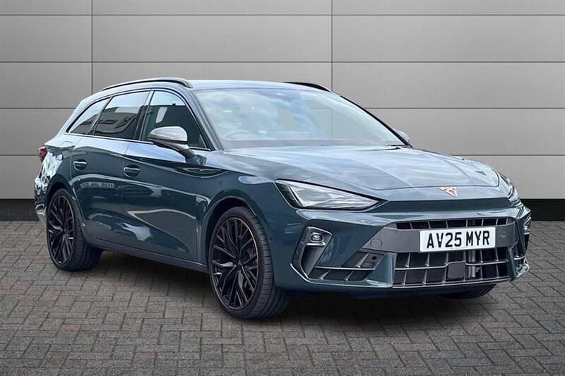 Fiord blue Used 2025 Cupra Leon Estate | £28,450 (Expensive) - Image 1/4