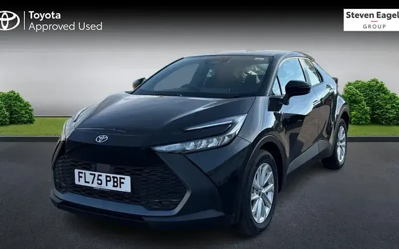 Used Toyota C-HR 140 HP (102 kW) 2025 Black SUV