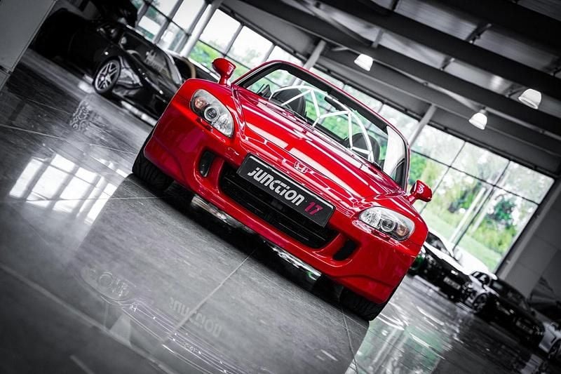 Used Honda S 2000 S 240 HP (176 kW) 2009 Red Cabriolet