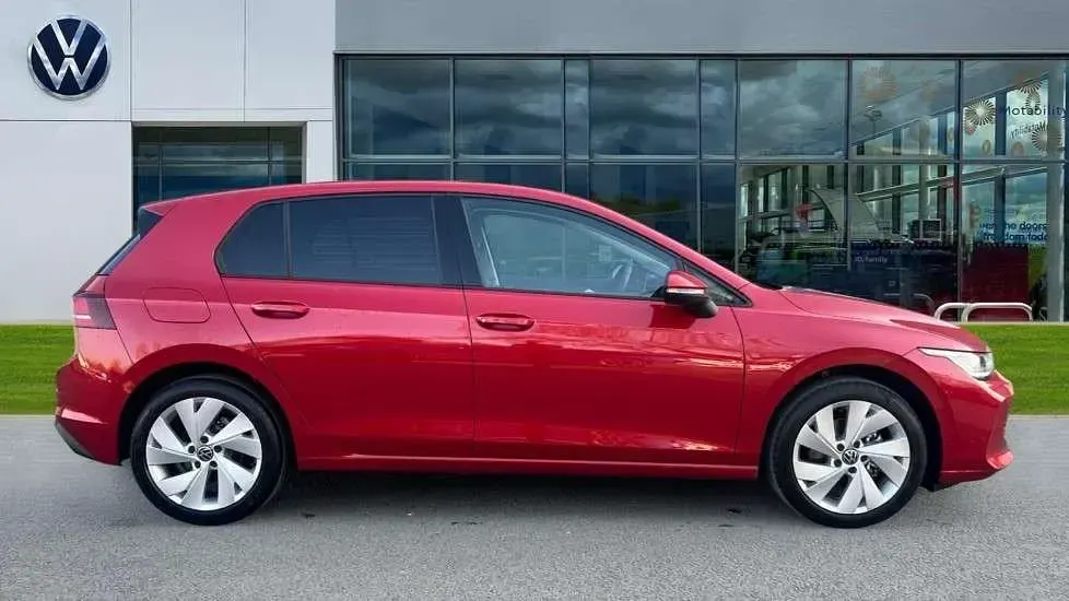 Used VW Golf VIII Match 115 HP (84 kW) 2025 Red Hatchback