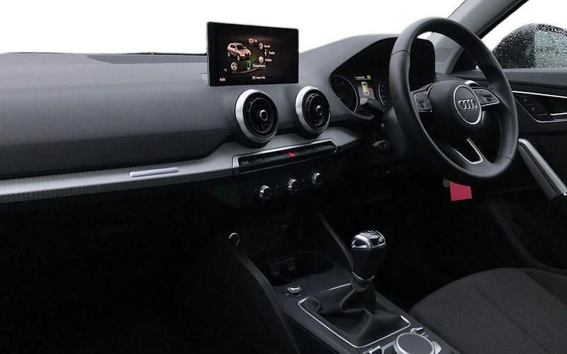 Used Audi Q2 Comfort 110 HP (80 kW) 2023 Black SUV