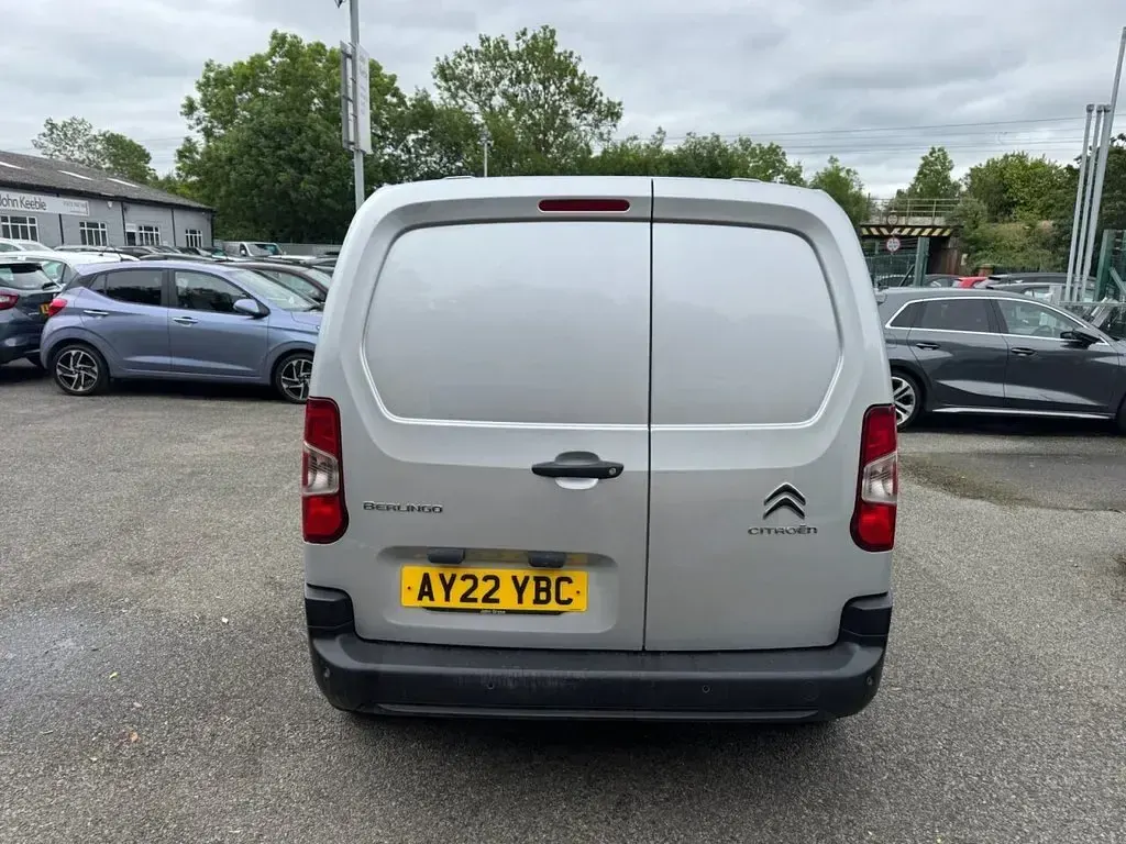 Used Citroën e-Berlingo 100 HP (73 kW) 2022 Silver MPV