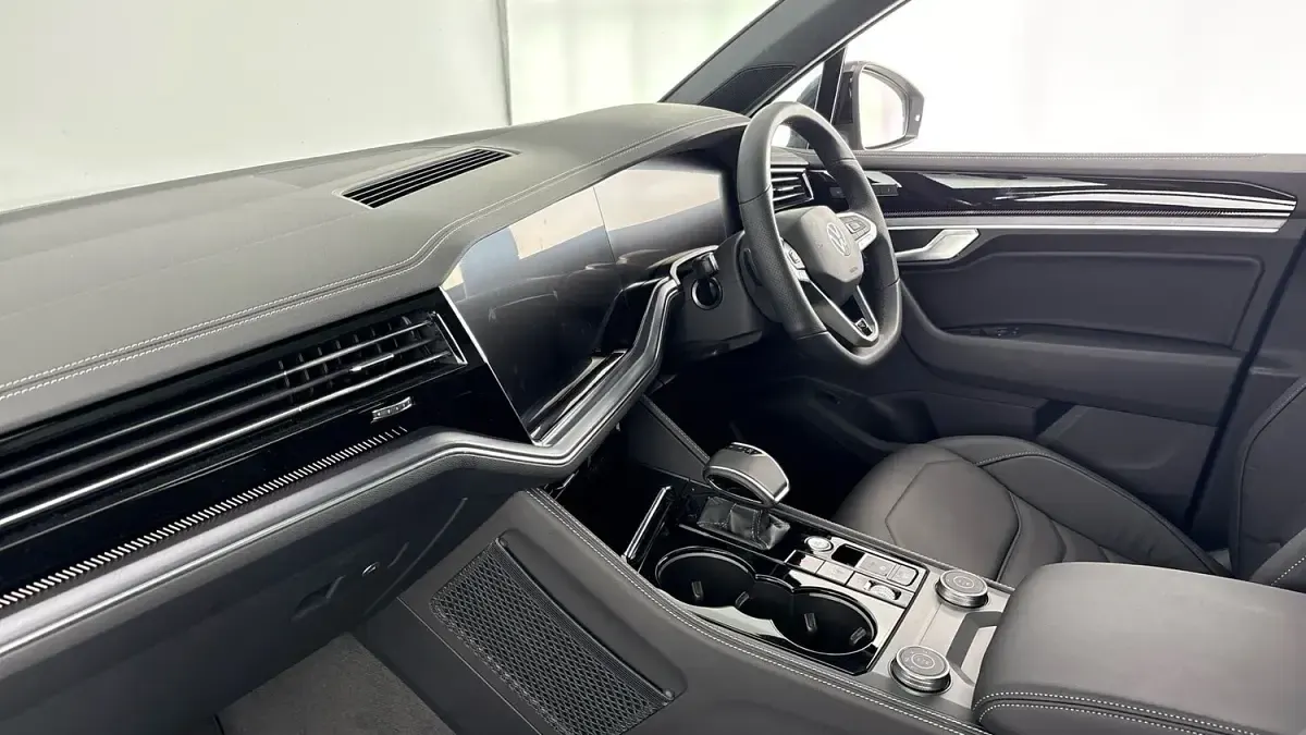 Used VW Touareg Black Edition 286 HP (210 kW) 2026 Grey SUV