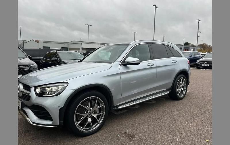 Used Mercedes GLC300 AMG Line Premium 245 HP (180 kW) 2022 Silver SUV
