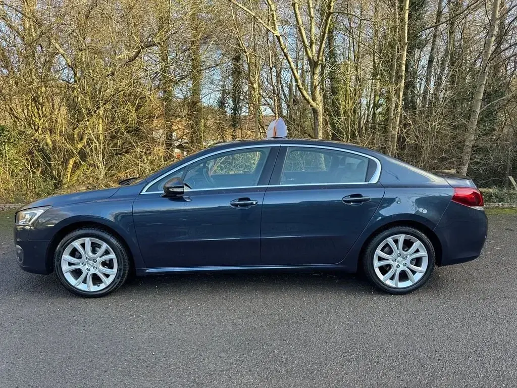 Gebraucht Peugeot 508 Allure 120 PS (88 kW) 2016 Blau Limousine