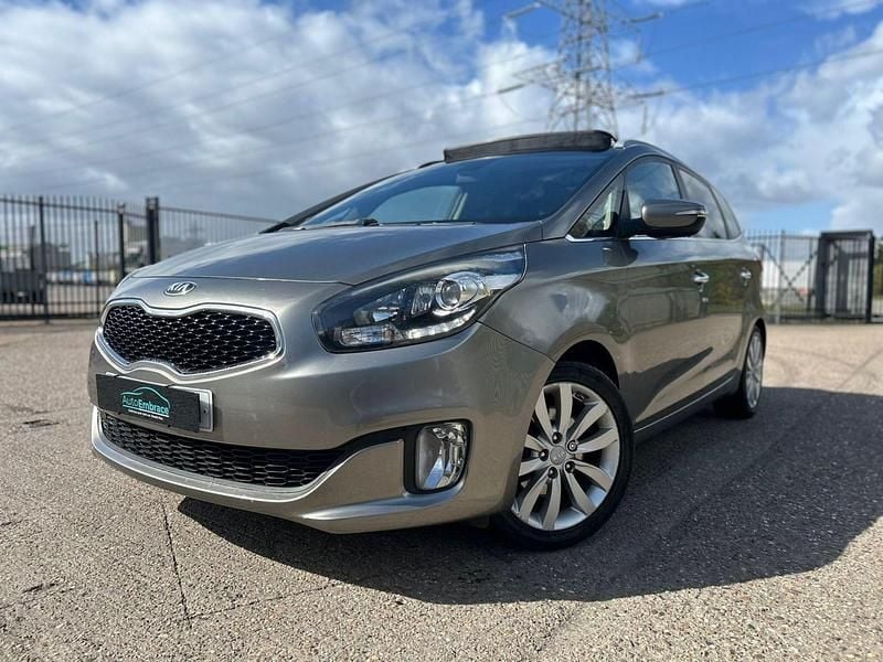 Used Kia Carens 134 HP (98 kW) 2014 Silver MPV