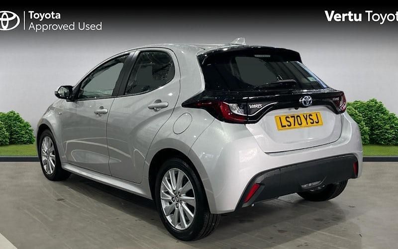 Used Toyota Yaris Hybrid 116 HP (85 kW) 2025 Hatchback