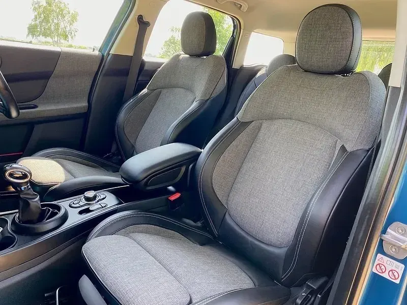 Used Mini Cooper Countryman 2018 Island blue SUV