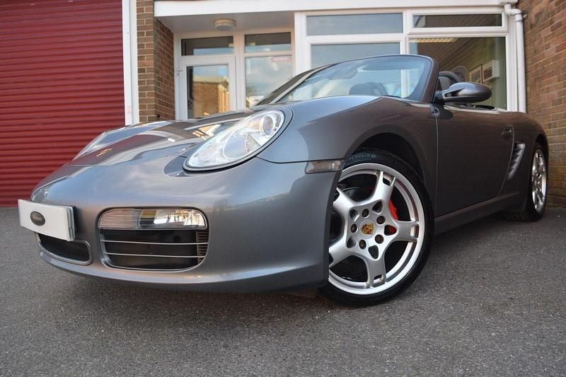 Usado Porsche Boxster 280 HP (205 kW) 2005 Cinzento Cabrios