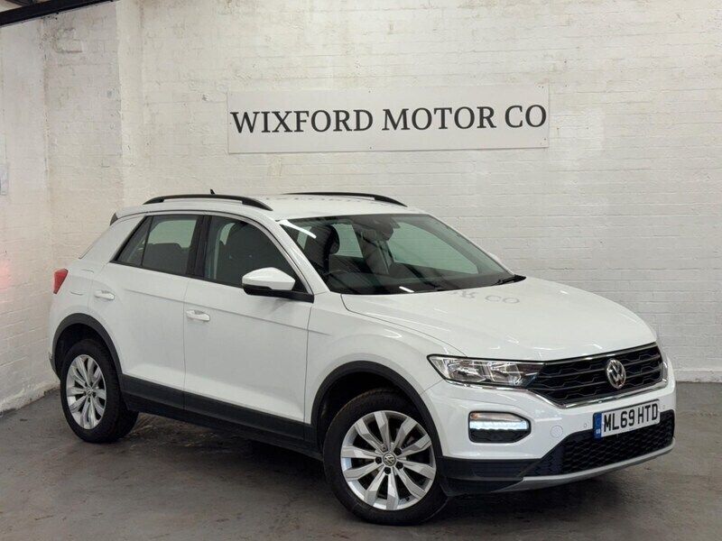 White Used 2019 VW T-Roc SE SUV | £9,995 (Good price) - Image 1/4