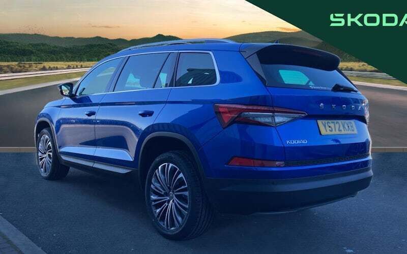 Used Skoda Kodiaq SE L Executive 150 HP (110 kW) 2022 Race blue metallic SUV
