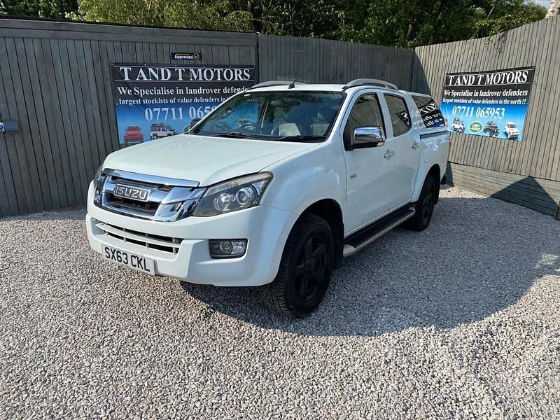 White Used 2013 Isuzu D-Max Pickup | £8,995 (Fair price) - Image 1/4