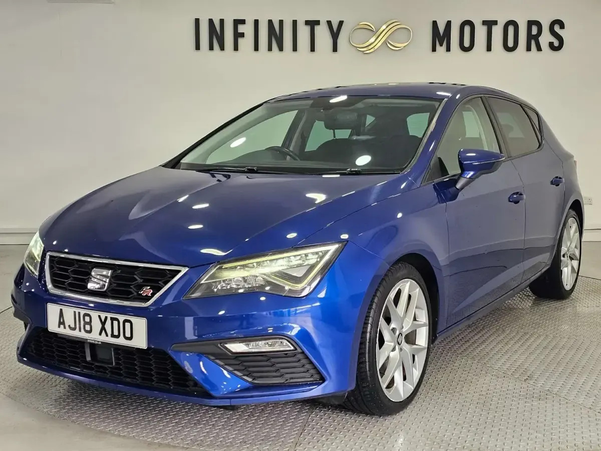 Second-hand Seat Leon FR 125 CP (91 kW) 2018 Albastru Hatchback