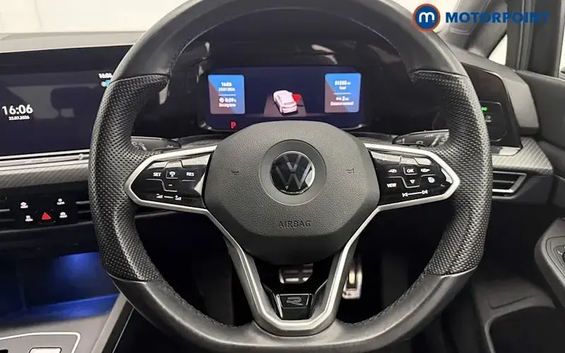 Used VW Golf VIII R-line 150 HP (110 kW) 2022 Black Hatchback