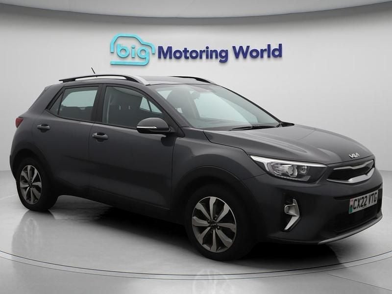 Grey Used 2022 Kia Stonic SUV | £11,603 (Super price) - Image 1/4