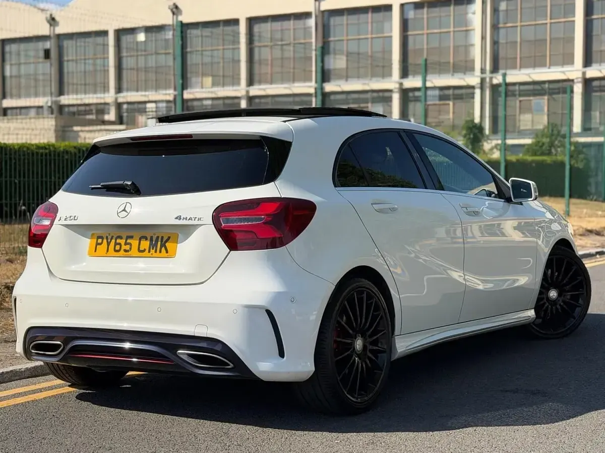 Used Mercedes A250 Premium 2015 White Hatchback