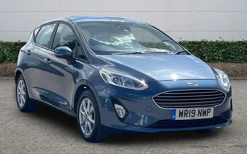 Used Ford Fiesta Zetec 101 HP (74 kW) 2019 Hatchback