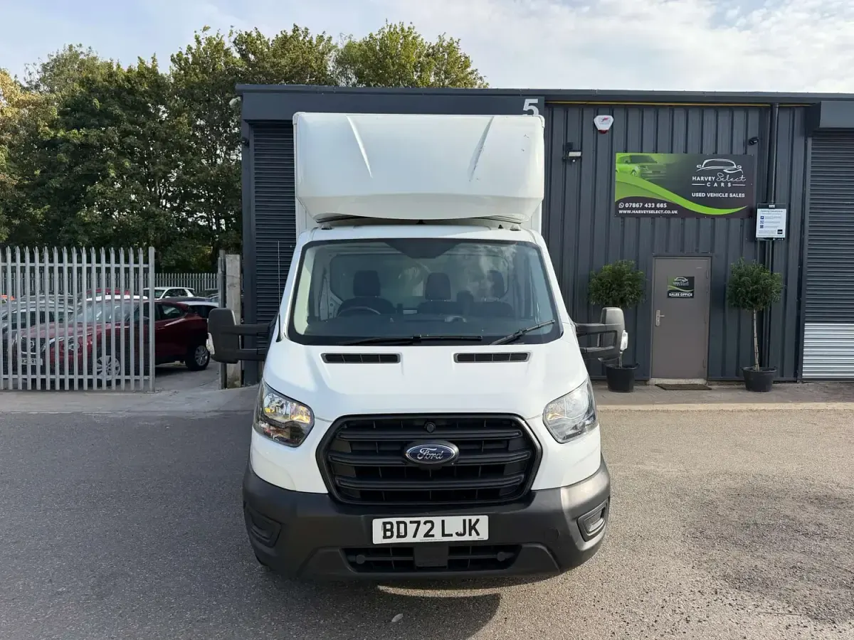 Used Ford Transit 130 HP (95 kW) 2022 White Van