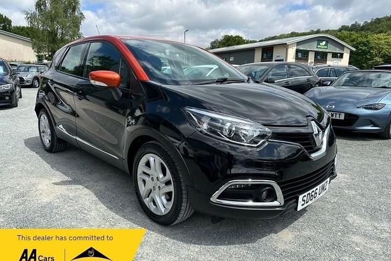 Orange/black Used 2016 Renault Captur Dynamique SUV | £8,995 (Fair price) - Image 1/1