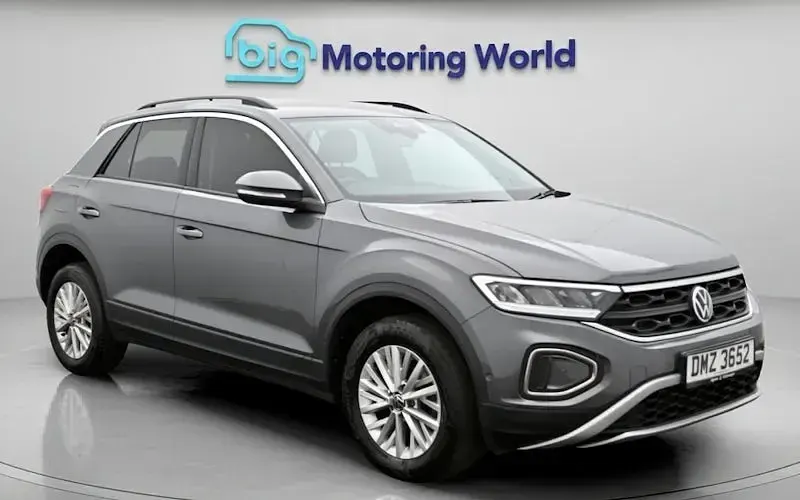 Usado VW T-Roc S 110 HP (80 kW) 2024 SUV