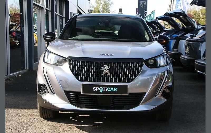 Begagnad Peugeot 2008 GTi 129 HK (94 kW) 2022 Grå SUV
