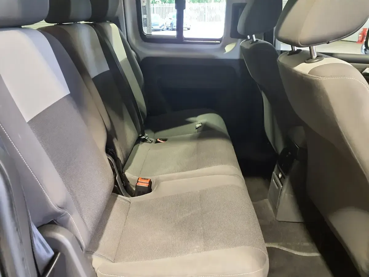 Used VW Caddy Maxi Life 102 HP (75 kW) 2012 Grey MPV