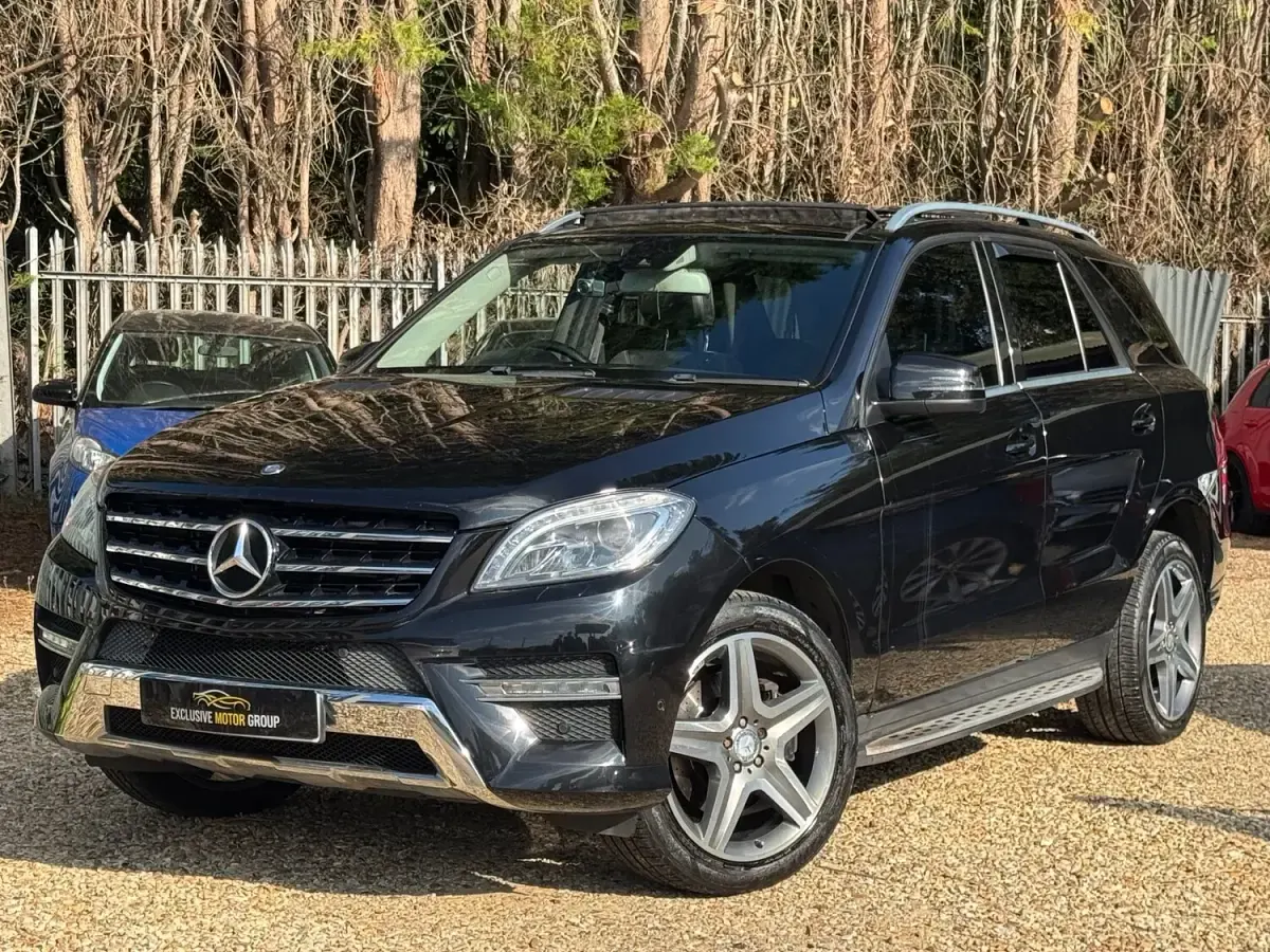 Used Mercedes ML250 AMG line 2015 Black SUV