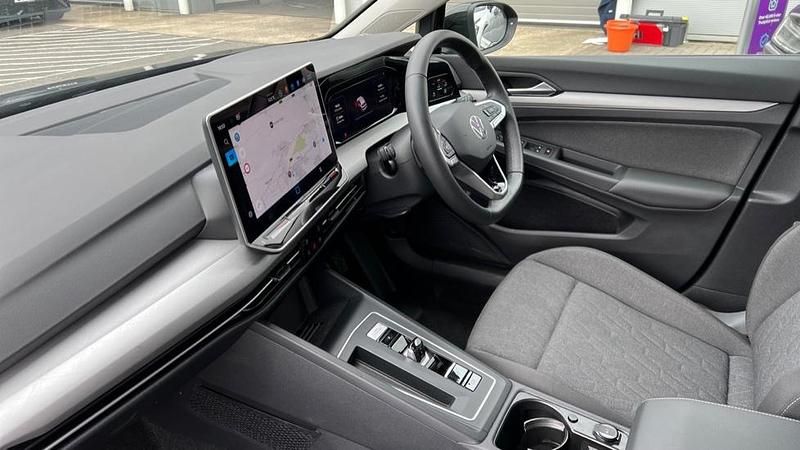 Used VW Golf VIII Match 204 HP (150 kW) 2025 Grenadilla black metallic