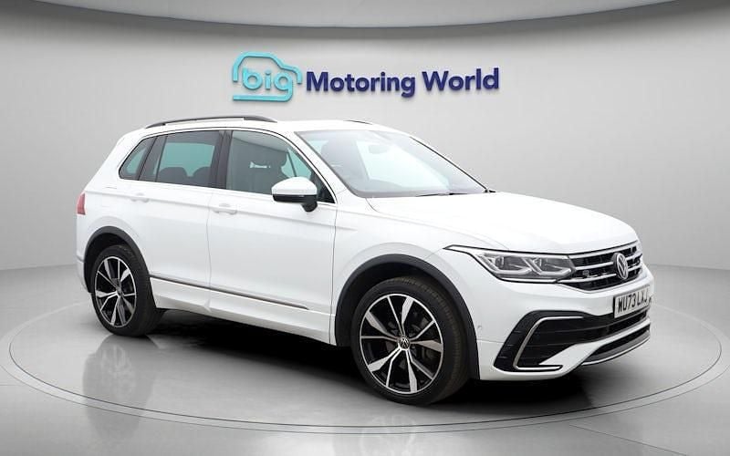 Used VW Tiguan R-line 245 HP (180 kW) 2023 White SUV