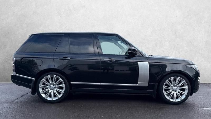 Used Land Rover Range Rover Autobiography 258 HP (189 kW) 2019 Black SUV